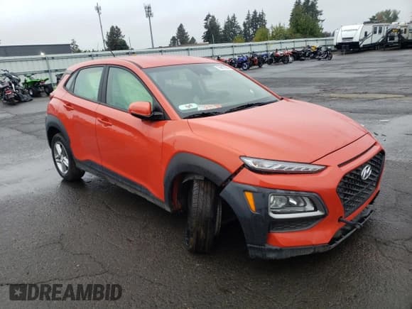 ✅ 2020 Hyundai Kona SE • VIN: KM8K12AA0LU516618 • Лот: 76417084. Опубликован ранее на Copart с пробегом Не указан. Бесплатный доступ к архиву аукционных продаж из США и подробный отчёт об истории автомобиля на DreamBid. Изображение 4.