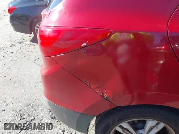 2013 Hyundai Tucson GLS с VIN KM8JU3AC1DU547081, выставлен на аукционе IAAI как лот 43605992 с пробегом 172 811 миль миль и . История ставок и продаж доступна на DreamBid. Изображение 13.