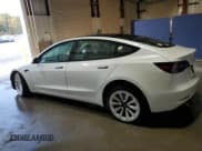 ✅ 2022 Tesla Model 3 Long Range • VIN: 5YJ3E1EB4NF287642 • Lot: 81397715. Wystawiony na Copart z przebiegiem 131 614 mil. Bezpłatny archiwum sprzedaży aukcyjnych z USA i szczegółowy raport historii pojazdu na DreamBid. Zdjęcie 2.