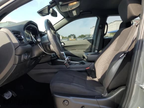 ✅ 2023 Dodge Durango SXT • VIN: 1C4RDJAG4PC574512 • Lot: 42999355. Wystawiony na Copart z przebiegiem 31 301 mil. Bezpłatny archiwum sprzedaży aukcyjnych z USA i szczegółowy raport historii pojazdu na DreamBid. Zdjęcie 7.