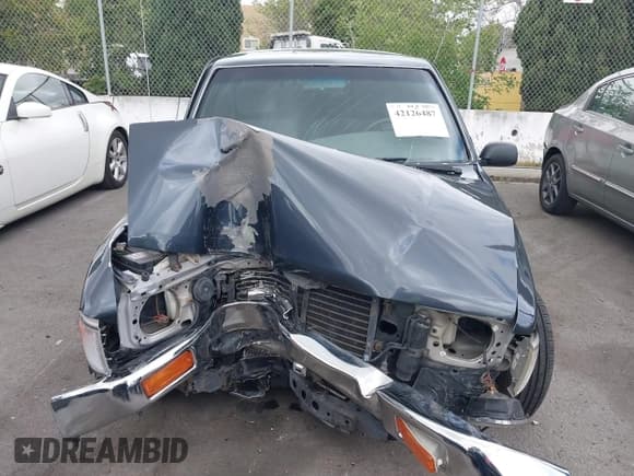 ✅ 1991 Toyota Pickup • VIN: JT4VN93D5M5016858 • Lot: 42126487. Listed on IAAI with 119,091 mi. Free auction sales archive from the USA and detailed vehicle history report at DreamBid. Image 12.