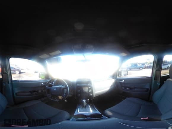 ✅ 2011 Ford Escape XLT • VIN: 1FMCU0D77BKB19238 • Lot: 43359404. Wystawiony na IAAI z przebiegiem 167 065 mil. Bezpłatny archiwum sprzedaży aukcyjnych z USA i szczegółowy raport historii pojazdu na DreamBid. Zdjęcie 19.