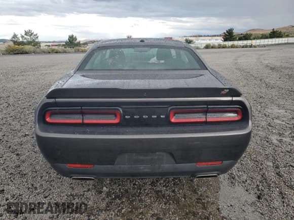 ✅ 2022 Dodge Challenger GT • VIN: 2C3CDZKG1NH227317 • Lot: 80187055. Wystawiony na Copart z przebiegiem 42 258 mil. Bezpłatny archiwum sprzedaży aukcyjnych z USA i szczegółowy raport historii pojazdu na DreamBid. Zdjęcie 6.