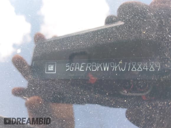 ✅ 2019 Buick Enclave Essence • VIN: 5GAERBKW9KJ188489 • Лот: 43124350. Опубликован ранее на IAAI с пробегом 101 495 миль. Бесплатный доступ к архиву аукционных продаж из США и подробный отчёт об истории автомобиля на DreamBid. Изображение 9.