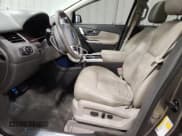 ✅ 2013 Ford Edge Limited • VIN: 2FMDK4KC7DBC91705 • Lot: 91558755. Wystawiony na Copart z przebiegiem 141 443 mil. Bezpłatny archiwum sprzedaży aukcyjnych z USA i szczegółowy raport historii pojazdu na DreamBid. Zdjęcie 7.