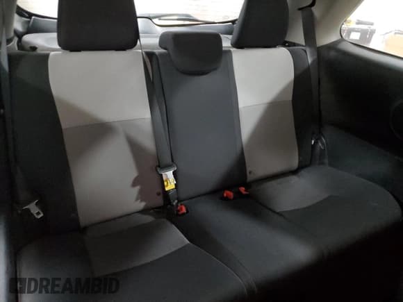 ✅ 2018 Toyota Yaris L • VIN: VNKJTUD36JA096307 • Lot: 90872915. Listed on Copart with 147,926 mi. Free auction sales archive from the USA and detailed vehicle history report at DreamBid. Image 10.