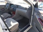 ✅ 2004 Toyota Corolla LE • VIN: 2T1BR32E94C270087 • Lot: 43645532. Wystawiony na IAAI z przebiegiem 202 556 mil. Bezpłatny archiwum sprzedaży aukcyjnych z USA i szczegółowy raport historii pojazdu na DreamBid. Zdjęcie 5.