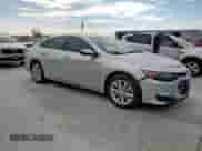 2020 Chevrolet Malibu LT z VIN 1G1ZD5ST0LF046020, wystawiony jako Copart lot #84616035 z przebiegiem 140 582 mil mil oraz Szkoda całkowita • Salvage title. Historia ofert i sprzedaży dostępna na DreamBid. Obrazek 4.