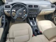 ✅ 2013 Volkswagen Jetta SE • VIN: 3VWDP7AJ8DM431330 • Lot: 56738795. Listed on Copart with 114,151 mi. Free auction sales archive from the USA and detailed vehicle history report at DreamBid. Image 8.