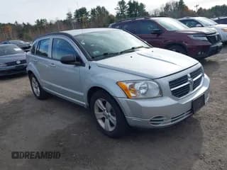 ✅ 2010 Dodge Caliber SXT • VIN: 1B3CB4HA6AD652113 • Lot: 43630335. Listed on IAAI with 141,686 mi. Free auction sales archive from the USA and detailed vehicle history report at DreamBid. Image 1.