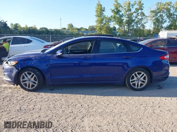 ✅ 2016 Ford Fusion SE • VIN: 1FA6P0H75G5103991 • Lot: 43109686. Wystawiony na IAAI z przebiegiem 189 941 mil. Bezpłatny archiwum sprzedaży aukcyjnych z USA i szczegółowy raport historii pojazdu na DreamBid. Zdjęcie 14.