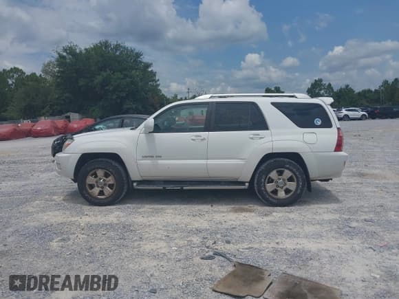 ✅ 2004 Toyota 4Runner Limited • VIN: JTEBT17R048012193 • Lot: 42814440. Listed on IAAI with 278,485 mi. Free auction sales archive from the USA and detailed vehicle history report at DreamBid. Image 14.