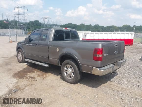 ✅ 2004 Ford F-150 STX • VIN: 1FTRX12W24NA13478 • Лот: 42799001. Опубликован ранее на IAAI с пробегом 201 384 миль. Бесплатный доступ к архиву аукционных продаж из США и подробный отчёт об истории автомобиля на DreamBid. Изображение 3.