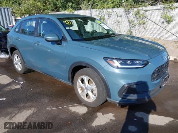 ✅ 2024 Honda HR-V LX • VIN: 3CZRZ2H32RM773628 • Лот: 43272616. Опубликован ранее на IAAI с пробегом 21 006 миль. Бесплатный доступ к архиву аукционных продаж из США и подробный отчёт об истории автомобиля на DreamBid. Изображение 1.