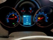 ✅ 2014 Chevrolet Cruze 2LT • VIN: 1G1PE5SBXE7308893 • Лот: 94127635. Опубликован ранее на Copart с пробегом 145 659 миль. Бесплатный доступ к архиву аукционных продаж из США и подробный отчёт об истории автомобиля на DreamBid. Изображение 9.