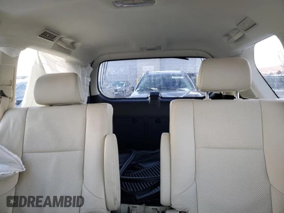 ✅ 2023 Lexus GX 460 Luxury • VIN: JTJGM7BX9P5353806 • Lot: 88780705. Wystawiony na Copart z przebiegiem 19 883 mil. Bezpłatny archiwum sprzedaży aukcyjnych z USA i szczegółowy raport historii pojazdu na DreamBid. Zdjęcie 10.