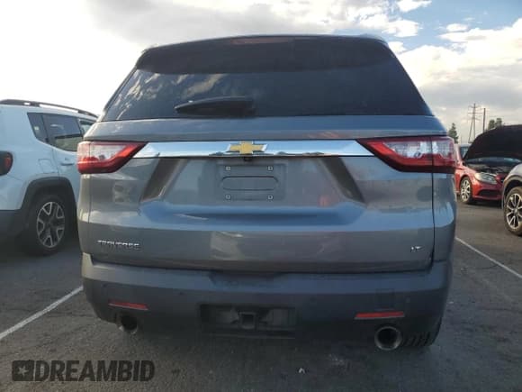 ✅ 2020 Chevrolet Traverse LT • VIN: 1GNERHKW9LJ157768 • Lot: 86257315. Listed on Copart with 75,776 mi. Free auction sales archive from the USA and detailed vehicle history report at DreamBid. Image 6.