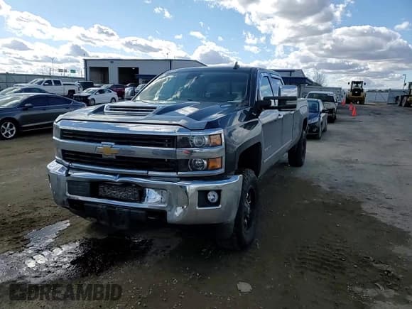 ✅ 2017 Chevrolet Silverado 1500 • VIN: 100000000016199W1 • Лот: 47011105. Опубликован ранее на Copart с пробегом 128 779 миль. Бесплатный доступ к архиву аукционных продаж из США и подробный отчёт об истории автомобиля на DreamBid. Изображение 12.
