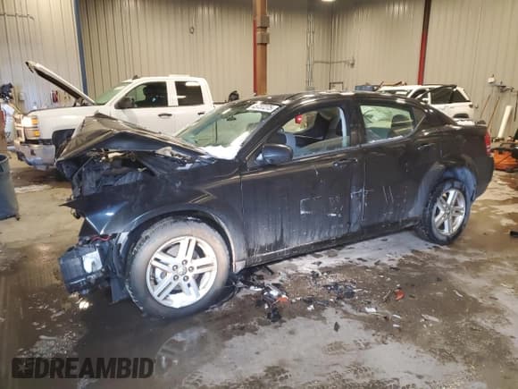 ✅ 2010 Dodge Avenger R/T • VIN: 1B3CC5FBXAN230659 • Лот: 45737275. Опубликован ранее на Copart с пробегом Не указан. Бесплатный доступ к архиву аукционных продаж из США и подробный отчёт об истории автомобиля на DreamBid. Изображение 1.