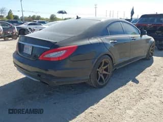 ✅ 2012 Mercedes-Benz CLS 550 • VIN: WDDLJ9BB2CA028593 • Lot: 43675302. Wystawiony na IAAI z przebiegiem 233 025 mil. Bezpłatny archiwum sprzedaży aukcyjnych z USA i szczegółowy raport historii pojazdu na DreamBid. Zdjęcie 4.