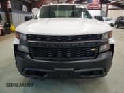 ✅ 2019 Chevrolet Silverado 1500 Work Truck • VIN: 3GCNWAEH1KG229648 • Lot: 90855605. Wystawiony na Copart z przebiegiem 176 762 mil. Bezpłatny archiwum sprzedaży aukcyjnych z USA i szczegółowy raport historii pojazdu na DreamBid. Zdjęcie 5.