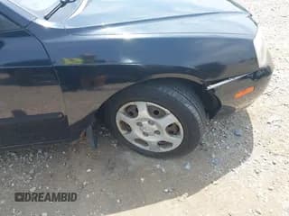 ✅ 2003 Hyundai Elantra GLS • VIN: KMHDN45D03U550409 • Lot: 42789938. Wystawiony na IAAI z przebiegiem 107 706 mil. Bezpłatny archiwum sprzedaży aukcyjnych z USA i szczegółowy raport historii pojazdu na DreamBid. Zdjęcie 6.