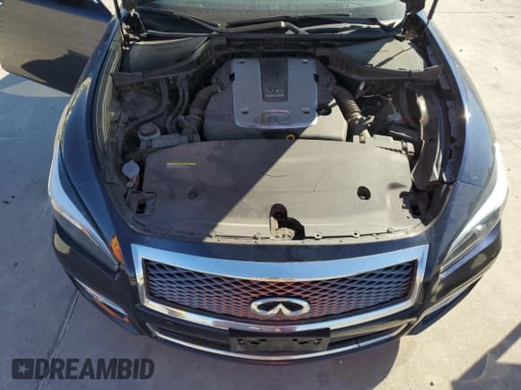 ✅ 2018 Infiniti Q70 Luxe • VIN: JN1BY1PP1JM330463 • Лот: 82692854. Опубликован ранее на Copart с пробегом 66 300 миль. Бесплатный доступ к архиву аукционных продаж из США и подробный отчёт об истории автомобиля на DreamBid. Изображение 11.