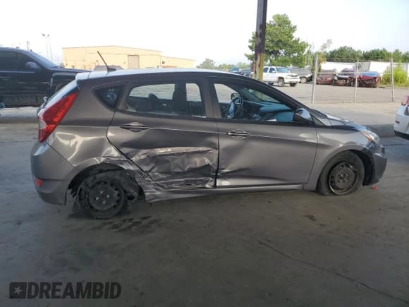 ✅ 2015 Hyundai Accent GS • VIN: KMHCT5AE8FU198755 • Лот: 69782314. Опубликован ранее на Copart с пробегом 126 663 миль. Бесплатный доступ к архиву аукционных продаж из США и подробный отчёт об истории автомобиля на DreamBid. Изображение 3.
