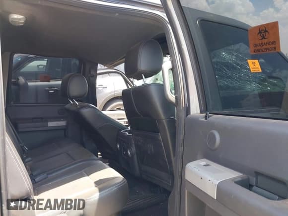 ✅ 2014 Ford F-250 XL • VIN: 1FT7W2BT4EEA71728 • Lot: 42320316. Listed on IAAI with Not provided. Free auction sales archive from the USA and detailed vehicle history report at DreamBid. Image 8.