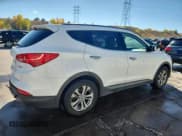 ✅ 2014 Hyundai Santa Fe • VIN: 5XYZU3LB9EG175147 • Лот: 86811975. Опубликован ранее на Copart с пробегом 117 549 миль. Бесплатный доступ к архиву аукционных продаж из США и подробный отчёт об истории автомобиля на DreamBid. Изображение 3.