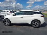 ✅ 2024 Nissan Murano SV • VIN: 5N1AZ2BJ2RC127061 • Lot: 43564408. Listed on IAAI with 7,395 mi. Free auction sales archive from the USA and detailed vehicle history report at DreamBid. Image 15.