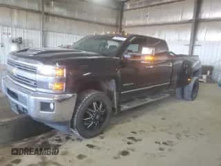 2019 Chevrolet Silverado 3500HD LTZ с VIN 1GC4KXEYXKF162494, выставлен на аукционе Copart как лот 69509444 с пробегом 109 978 миль миль и Списание • Salvage title. История ставок и продаж доступна на DreamBid. Изображение 1.