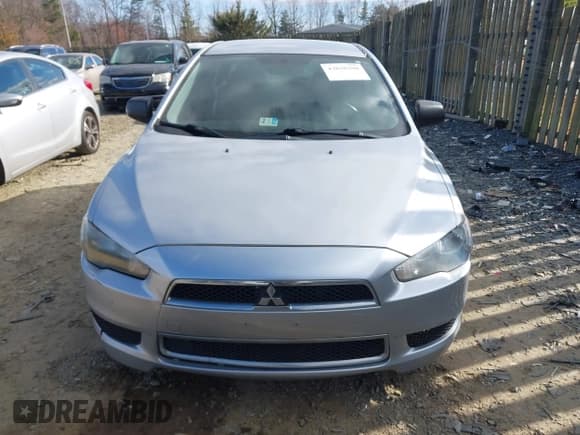 ✅ 2012 Mitsubishi Lancer SE • VIN: JA32V2FW3CU016156 • Lot: 43818390. Wystawiony na IAAI z przebiegiem 157 644 mil. Bezpłatny archiwum sprzedaży aukcyjnych z USA i szczegółowy raport historii pojazdu na DreamBid. Zdjęcie 6.