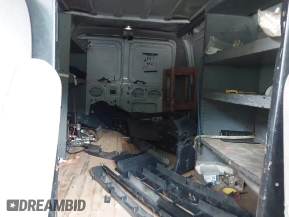 ✅ 2011 Ford Econoline Cargo Commercial • VIN: 1FTNE1EW6BDA82354 • Lot: 42340908. Listed on IAAI with 312,950 mi. Free auction sales archive from the USA and detailed vehicle history report at DreamBid. Image 8.