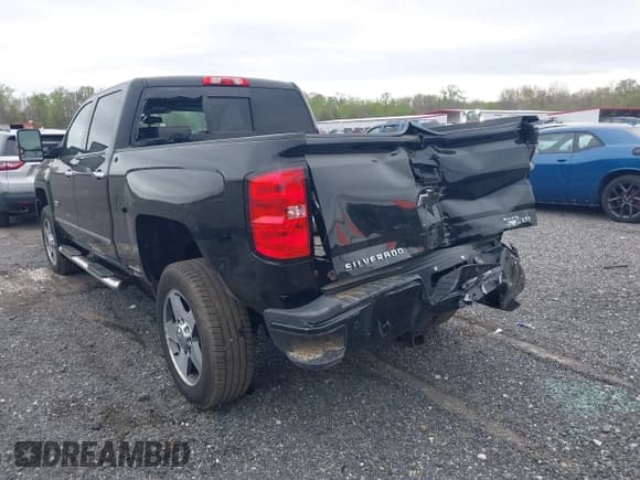 ✅ 2016 Chevrolet Silverado 2500HD LTZ • VIN: 1GC1KWE82GF276364 • Lot: 42084848. Listed on IAAI with 138,502 mi. Free auction sales archive from the USA and detailed vehicle history report at DreamBid. Image 3.