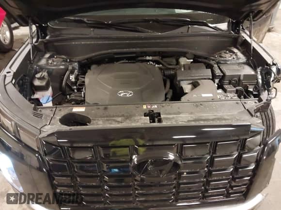 ✅ 2025 Hyundai Palisade Limited • VIN: KM8R54GE3SU830660 • Лот: 41888890. Размещён на IAAI с пробегом 7 513 миль миль. Получите бесплатный доступ к архиву аукционных продаж из США и посмотрите подробный отчёт об истории автомобиля на DreamBid. Изображение 10.