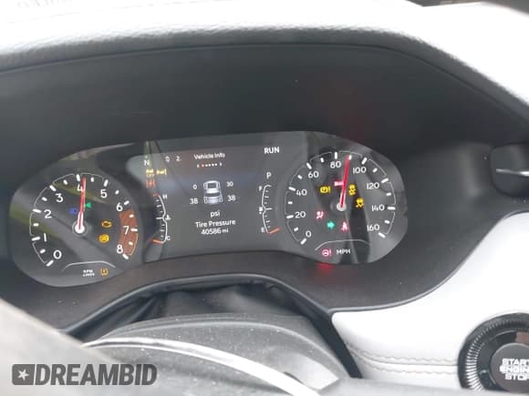 ✅ 2022 Jeep Compass Limited • VIN: 3C4NJDCB8NT108917 • Lot: 43103913. Listed on IAAI with 40,586 mi. Free auction sales archive from the USA and detailed vehicle history report at DreamBid. Image 16.