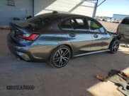 ✅ 2022 BMW 3 Series 330i xDrive • VIN: 3MW5R7J04N8C67560 • Lot: 92318975. Wystawiony na Copart z przebiegiem 42 387 mil. Bezpłatny archiwum sprzedaży aukcyjnych z USA i szczegółowy raport historii pojazdu na DreamBid. Zdjęcie 3.