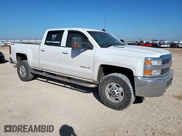 ✅ 2015 Chevrolet Silverado 2500HD LT • VIN: 1GC1KVE80FF638751 • Lot: 84051505. Listed on Copart with 90,747 mi. Free auction sales archive from the USA and detailed vehicle history report at DreamBid. Image 4.