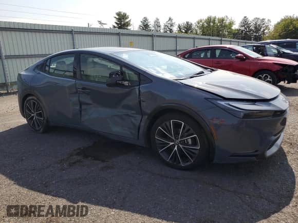 2025 Toyota Prius LE с VIN JTDACAAU7S3058708, выставлен на аукционе Copart как лот 81239485 с пробегом 4 364 миль миль и Списание • Salvage title. История ставок и продаж доступна на DreamBid. Изображение 4.