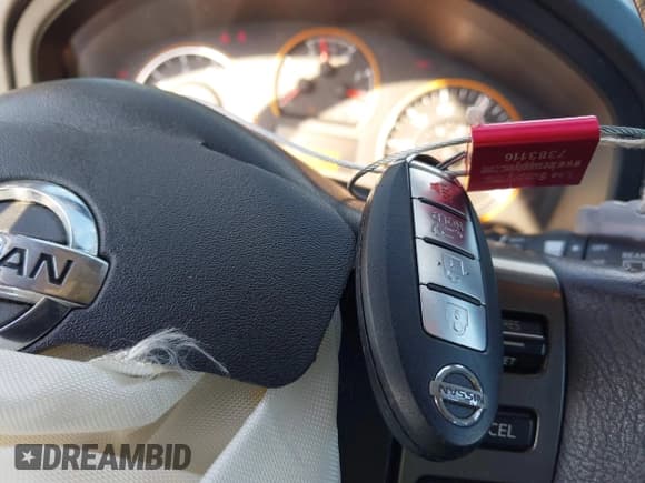 ✅ 2011 Nissan Armada SL • VIN: 5N1BA0ND9BN623815 • Лот: 43388199. Опубликован ранее на IAAI с пробегом 110 909 миль. Бесплатный доступ к архиву аукционных продаж из США и подробный отчёт об истории автомобиля на DreamBid. Изображение 11.