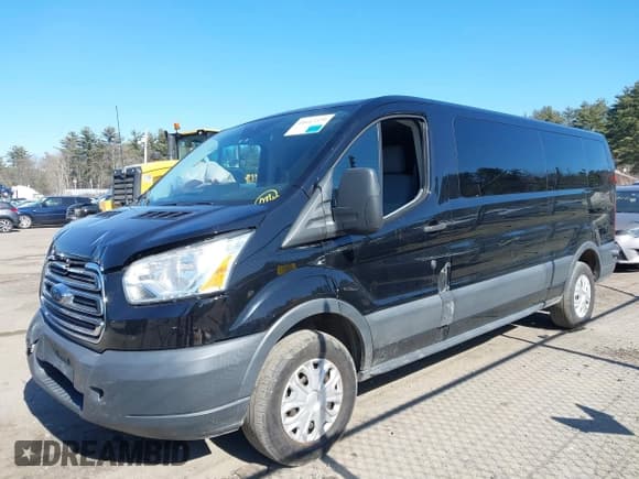 ✅ 2017 Ford Transit XL • VIN: 1FBZX2ZM1HKB13397 • Lot: 41647229. Wystawiony na IAAI z przebiegiem 74 549 mil. Bezpłatny archiwum sprzedaży aukcyjnych z USA i szczegółowy raport historii pojazdu na DreamBid. Zdjęcie 14.