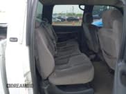 ✅ 2005 GMC Sierra 2500HD SLT • VIN: 1GTHK23255F811576 • Lot: 42496815. Listed on IAAI with 285,652 mi. Free auction sales archive from the USA and detailed vehicle history report at DreamBid. Image 8.