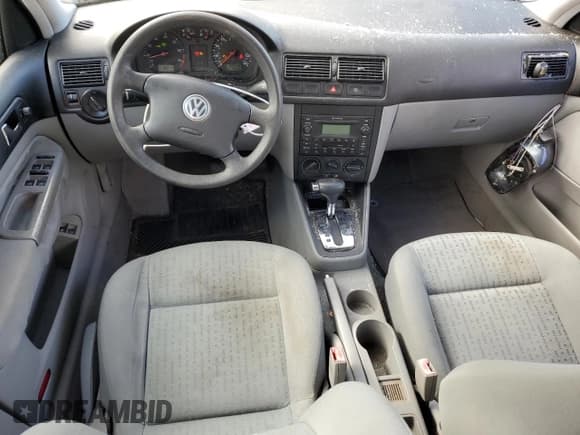 ✅ 2006 Volkswagen Golf GL • VIN: 9BWFL61J864009404 • Лот: 75228304. Опубликован ранее на Copart с пробегом 100 048 миль. Бесплатный доступ к архиву аукционных продаж из США и подробный отчёт об истории автомобиля на DreamBid. Изображение 8.