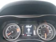 ✅ 2021 Jeep Cherokee Latitude Plus • VIN: 1C4PJMLB4MD101492 • Lot: 42426027. Wystawiony na IAAI z przebiegiem 22 856 mil. Bezpłatny archiwum sprzedaży aukcyjnych z USA i szczegółowy raport historii pojazdu na DreamBid. Zdjęcie 7.