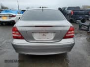 ✅ 2006 Mercedes-Benz C 280 Luxury • VIN: WDBRF92HX6F754637 • Lot: 57135925. Wystawiony na Copart z przebiegiem 167 854 mil. Bezpłatny archiwum sprzedaży aukcyjnych z USA i szczegółowy raport historii pojazdu na DreamBid. Zdjęcie 6.