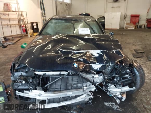 ✅ 2021 BMW 5 Series 540i xDrive • VIN: WBA73BJ05MWW98654 • Лот: 41083692. Опубликован ранее на IAAI с пробегом Не указан. Бесплатный доступ к архиву аукционных продаж из США и подробный отчёт об истории автомобиля на DreamBid. Изображение 12.