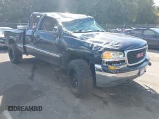 ✅ 2002 GMC Sierra 1500 SLE • VIN: 2GTEK19T521417088 • Лот: 43344302. Опубликован ранее на IAAI с пробегом 208 175 миль. Бесплатный доступ к архиву аукционных продаж из США и подробный отчёт об истории автомобиля на DreamBid. Изображение 1.