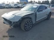 ✅ 2023 Ford Mustang Mach 1 • VIN: 1FA6P8R02P5502244 • Лот: 41409445. Опубликован ранее на IAAI с пробегом 12 573 миль. Бесплатный доступ к архиву аукционных продаж из США и подробный отчёт об истории автомобиля на DreamBid. Изображение 2.