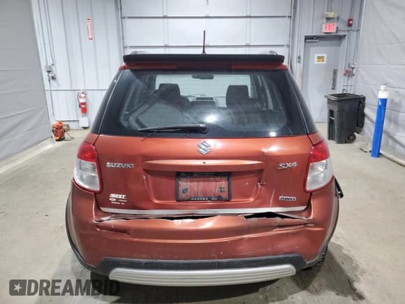 ✅ 2008 Suzuki SX4 • VIN: JS2YB417285105434 • Lot: 51953775. Listed on Copart with 112,180 mi. Free auction sales archive from the USA and detailed vehicle history report at DreamBid. Image 6.